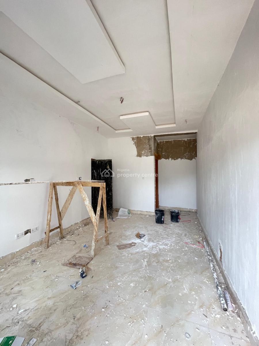 Lovely 3 Bedroom Apartment with Penthouse(85% Completed), Yaba, Lagos, Flat / Apartment for Sale