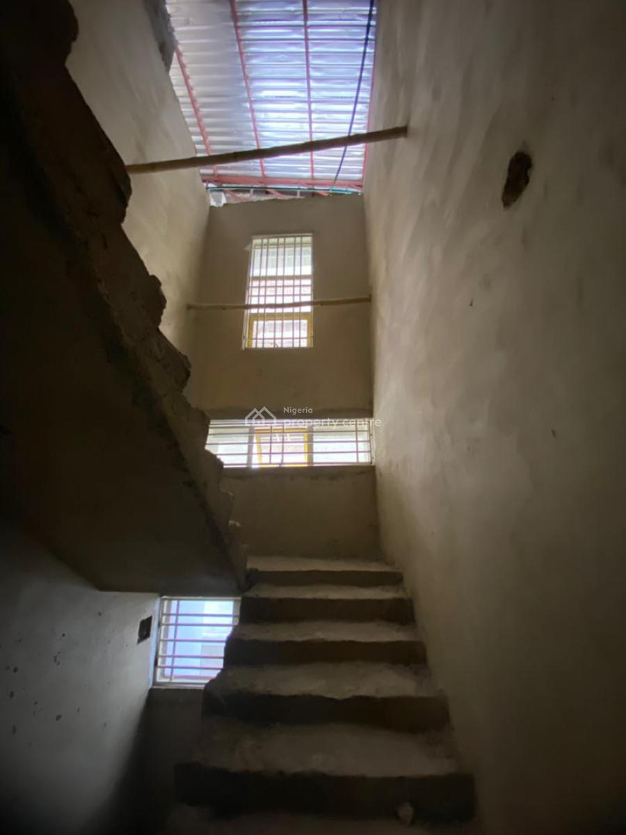 6 Bedrooms Detached Duplex with Bq, Halims Estate, Apo, Abuja, Detached Duplex for Sale