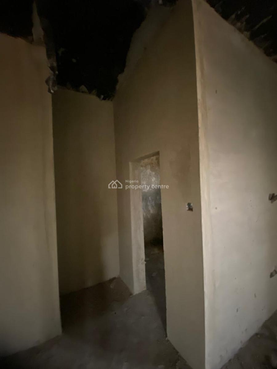 6 Bedrooms Detached Duplex with Bq, Halims Estate, Apo, Abuja, Detached Duplex for Sale