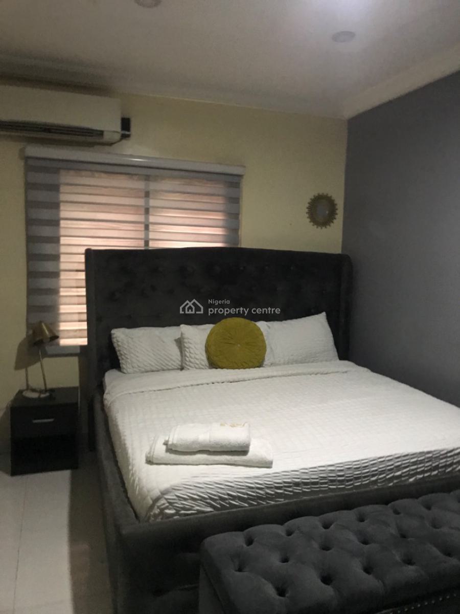 Fully Furnished and Service 2 Bedroom Apartment @lekki Phase 1 Right, Lekki Phase 1, Lekki, Lagos, Flat / Apartment for Rent