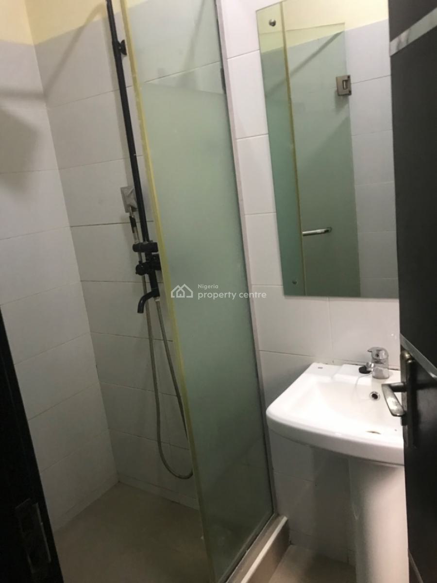 Fully Furnished and Service 2 Bedroom Apartment @lekki Phase 1 Right, Lekki Phase 1, Lekki, Lagos, Flat / Apartment for Rent