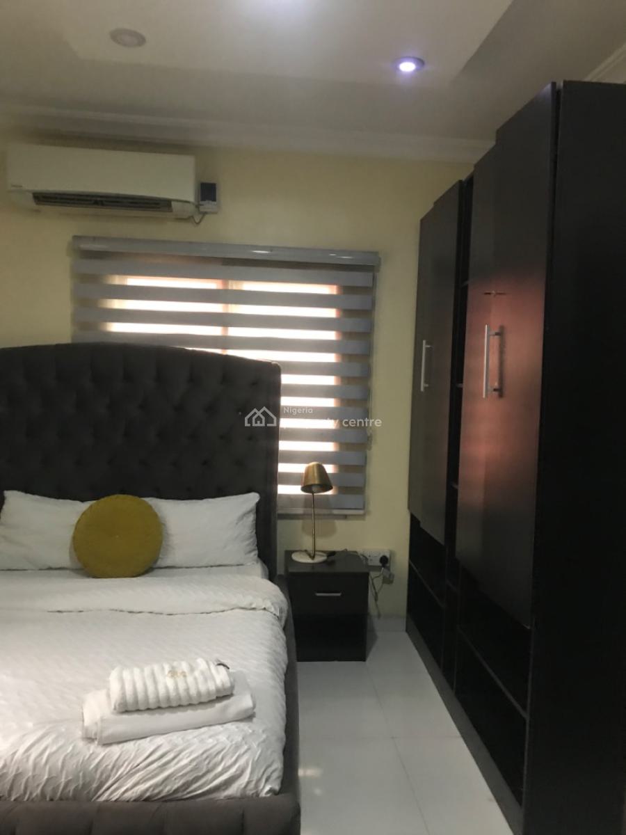 Fully Furnished and Service 2 Bedroom Apartment @lekki Phase 1 Right, Lekki Phase 1, Lekki, Lagos, Flat / Apartment for Rent