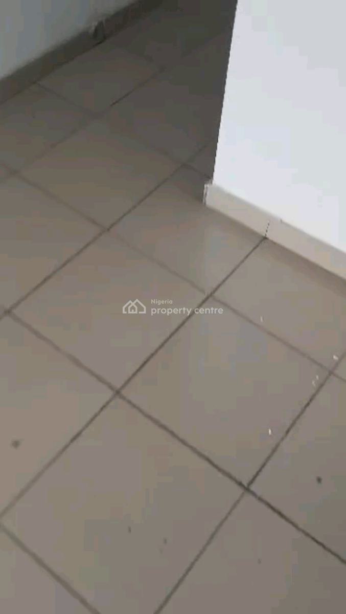 a Standard and Nice Miniflat, Upstairs with 2balconies, Off Market Street, Shomolu, Lagos, Mini Flat (room and Parlour) for Rent
