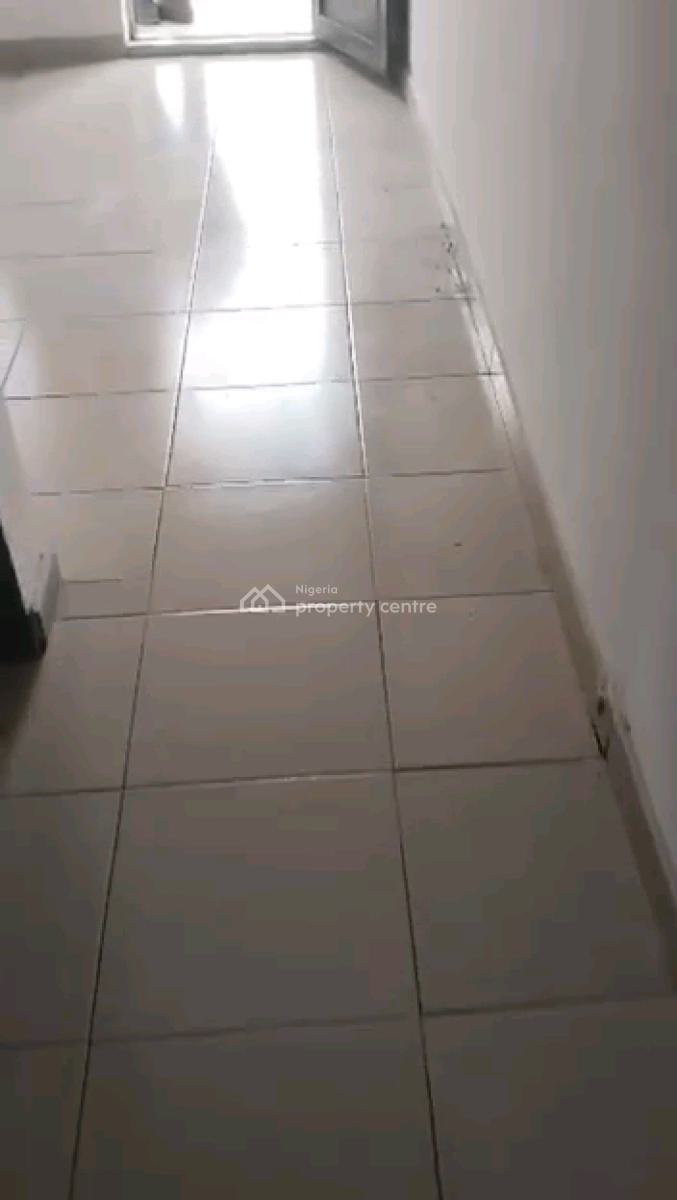 a Standard and Nice Miniflat, Upstairs with 2balconies, Off Market Street, Shomolu, Lagos, Mini Flat (room and Parlour) for Rent