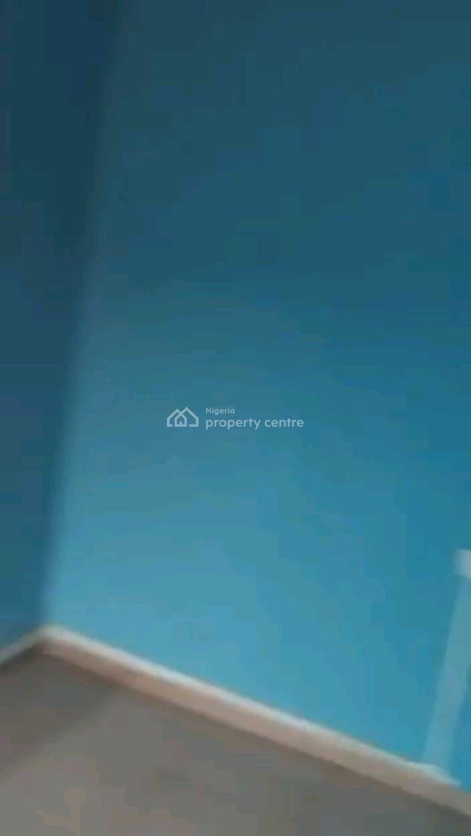 a Standard and Nice Miniflat, Upstairs with 2balconies, Off Market Street, Shomolu, Lagos, Mini Flat (room and Parlour) for Rent