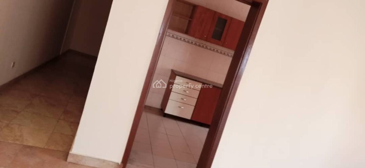 3 Bedroom Flat, Abraham Adesanya, Ajah, Lagos, Flat / Apartment for Rent
