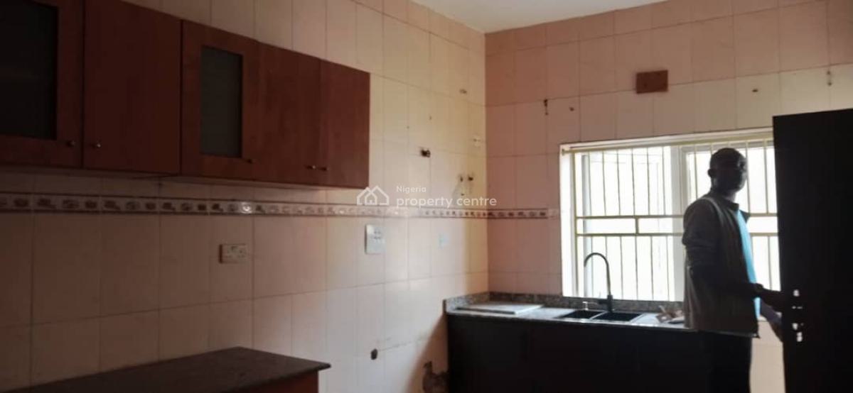 3 Bedroom Flat, Abraham Adesanya, Ajah, Lagos, Flat / Apartment for Rent