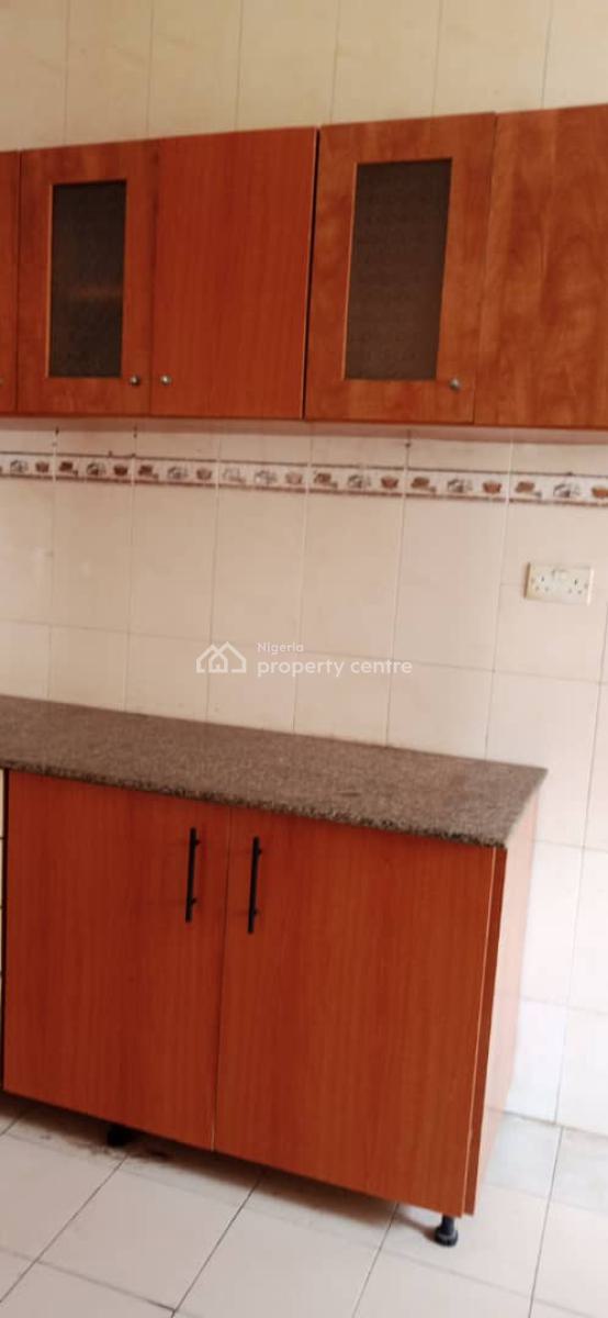 3 Bedroom Flat, Abraham Adesanya, Ajah, Lagos, Flat / Apartment for Rent