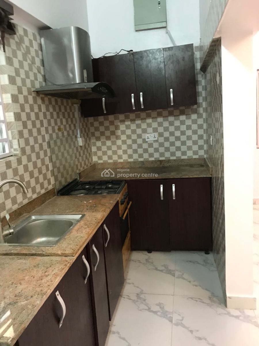 Very Standard and Clean 2 Bedroom Flat @lekki Phase One, Lekki Phase 1, Lekki, Lagos, Flat / Apartment for Rent