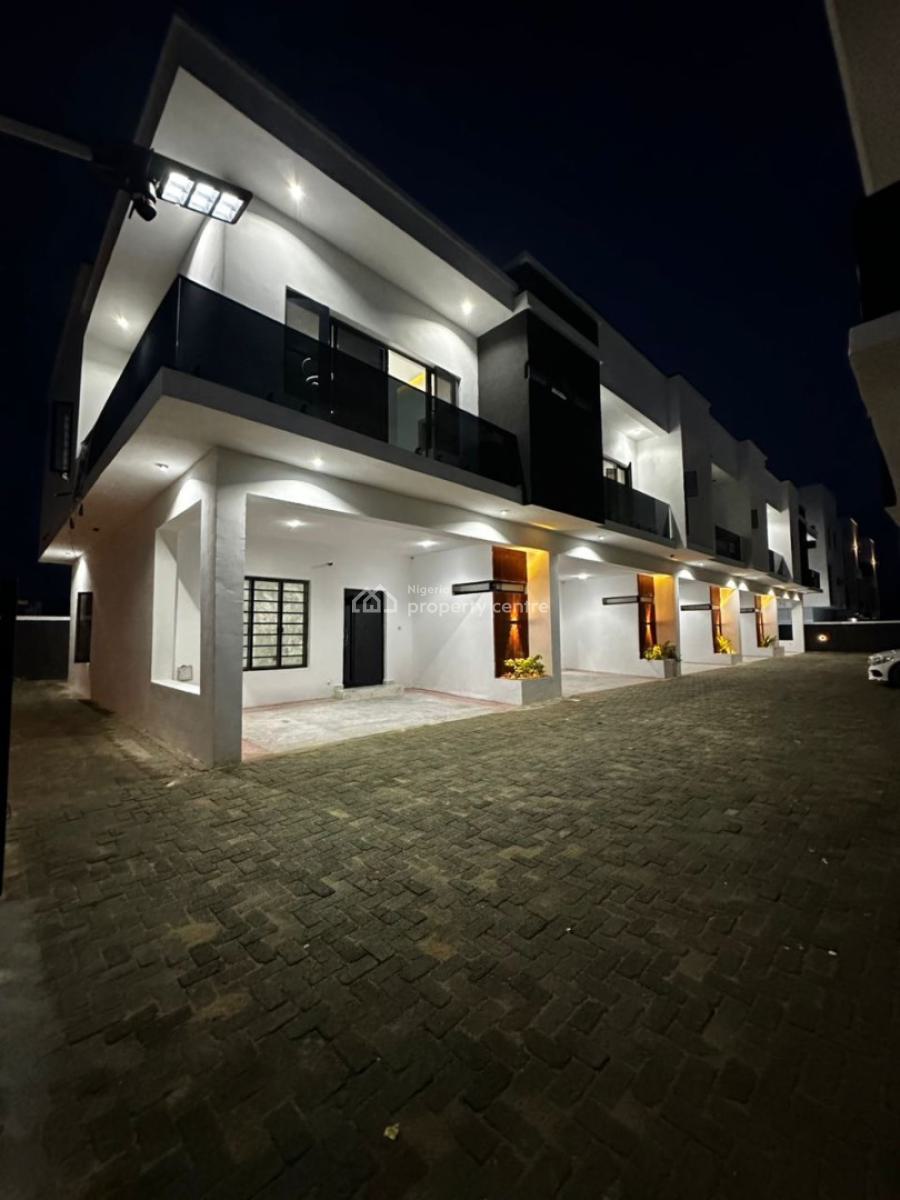 Spacious 3 Bedroom, Ikota, Lekki, Lagos, Terraced Duplex for Sale