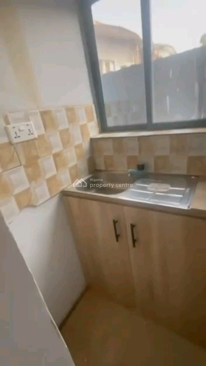 a Decent and Standard Miniflat, Groundfloor with 2toilets and Bath, Off Fola Agoro Road, Yaba, Lagos, Mini Flat (room and Parlour) for Rent