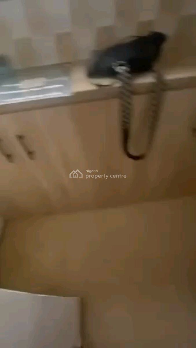 a Decent and Standard Miniflat, Groundfloor with 2toilets and Bath, Off Fola Agoro Road, Yaba, Lagos, Mini Flat (room and Parlour) for Rent