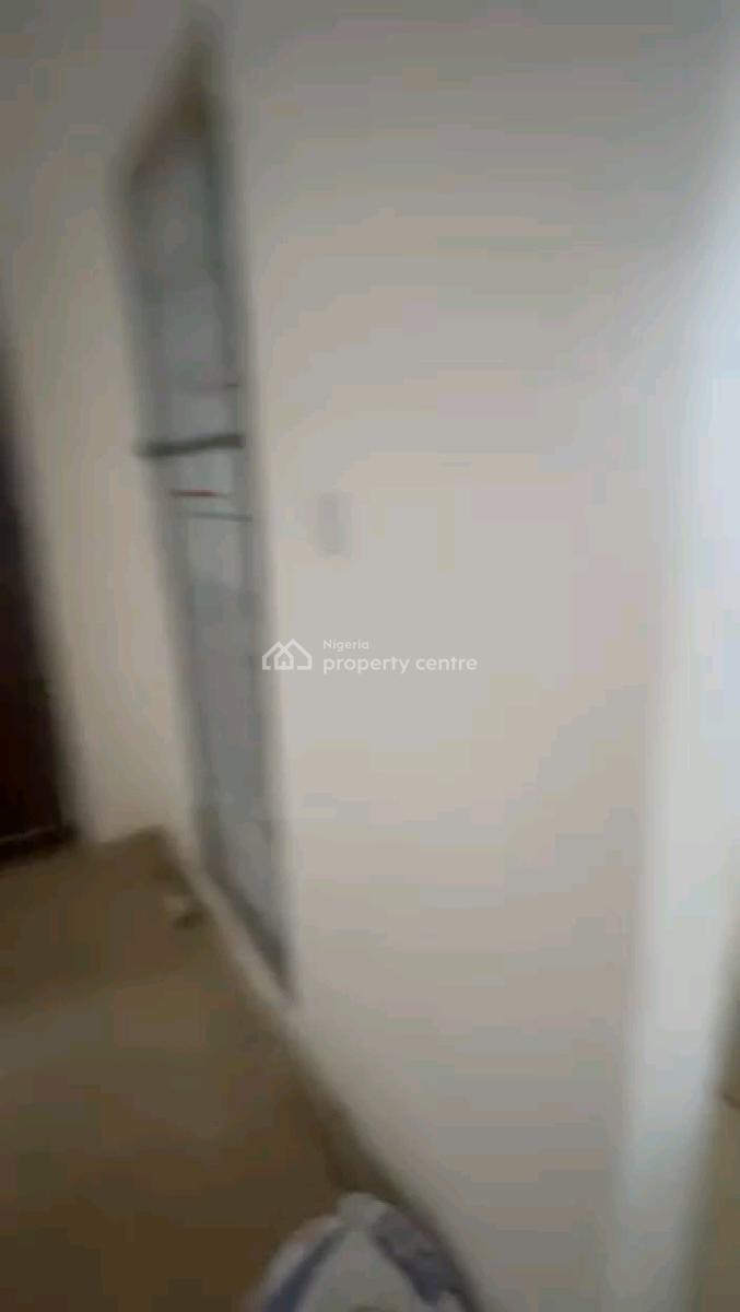 a Decent and Standard Miniflat, Groundfloor with 2toilets and Bath, Off Fola Agoro Road, Yaba, Lagos, Mini Flat (room and Parlour) for Rent