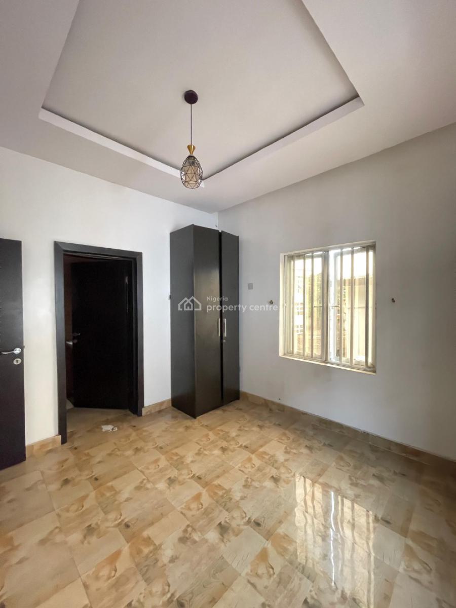 Very Solid 4 Bedroom Semi Detached Duplex with Bq, Surulere, Lagos, Detached Duplex for Sale