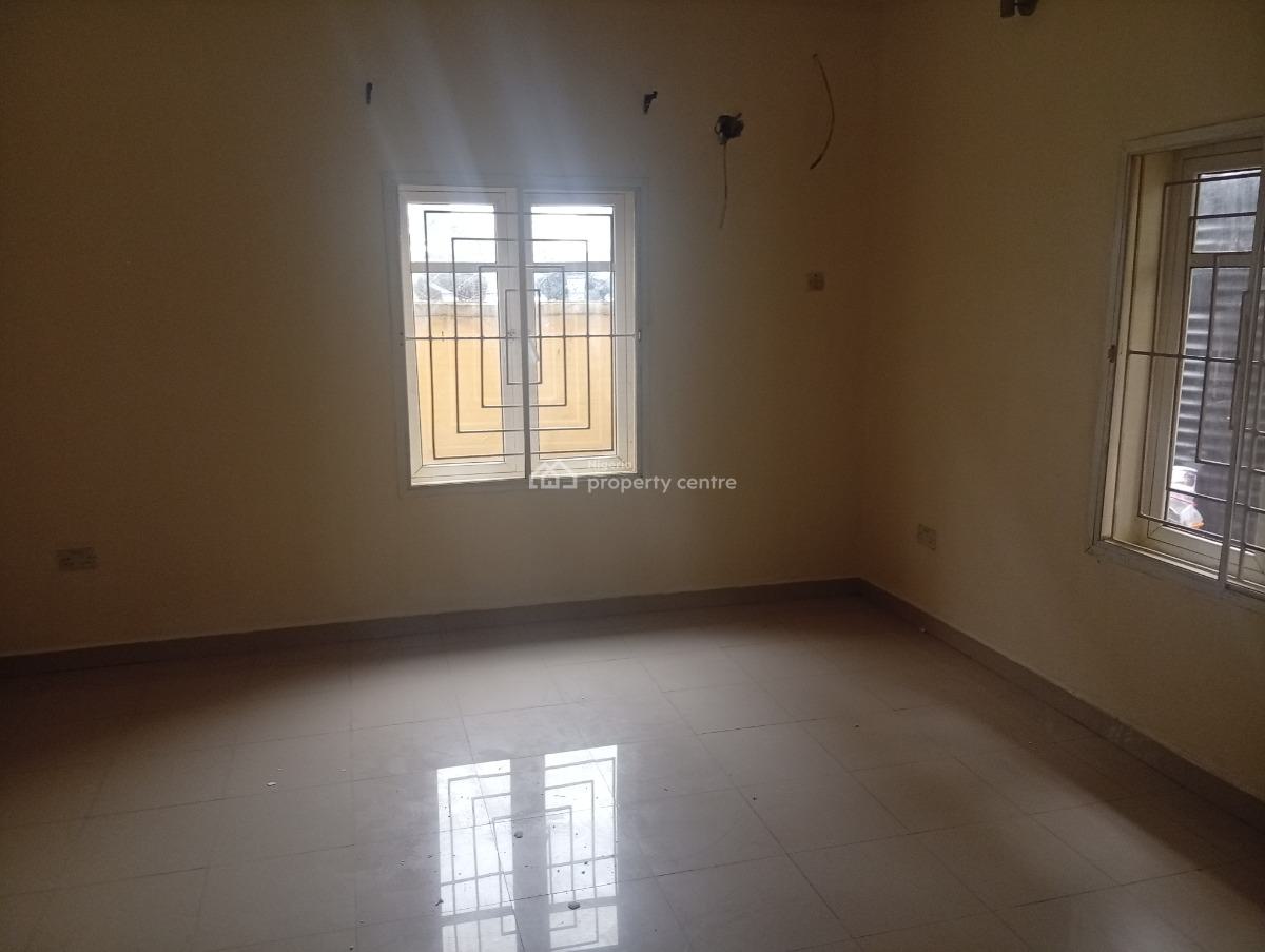 a Self Serviced 2 Bedroom Flat in Lekki Phase 1., Lekki Phase 1, Lekki Phase 1, Lekki, Lagos, Flat / Apartment for Rent