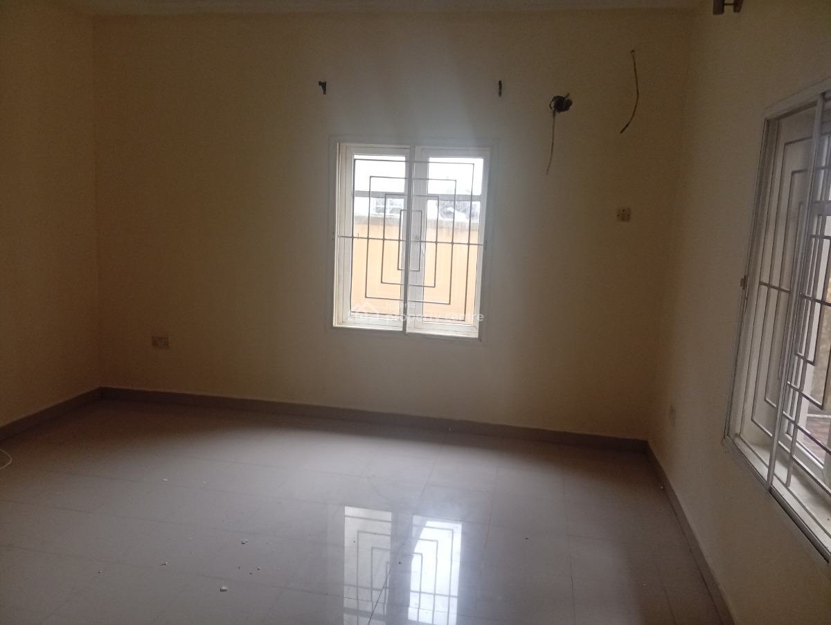 a Self Serviced 2 Bedroom Flat in Lekki Phase 1., Lekki Phase 1, Lekki Phase 1, Lekki, Lagos, Flat / Apartment for Rent