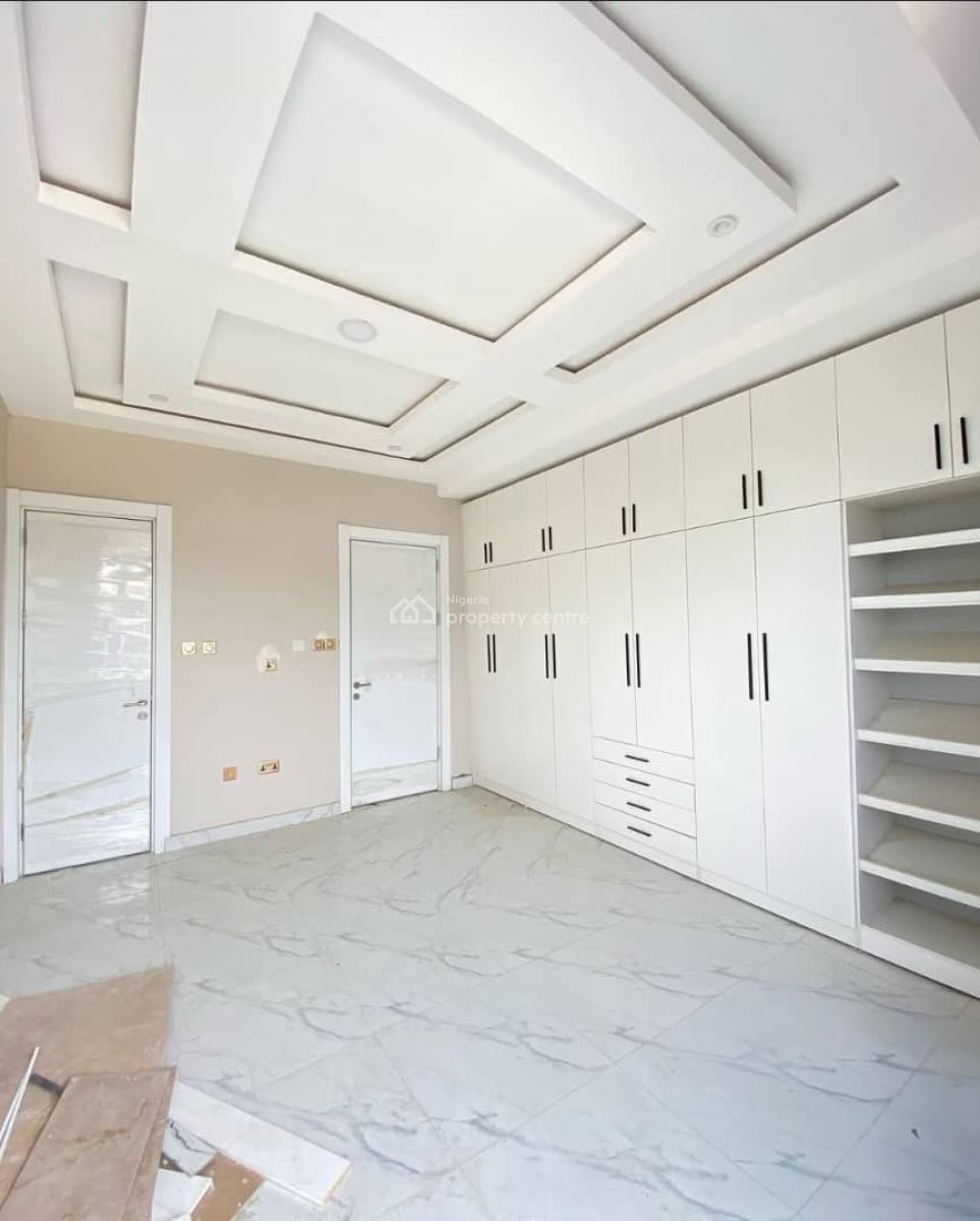 2 Bedroom Apartment, Freedom Way Lekki Phase 1, Lekki, Lagos, Flat / Apartment for Sale