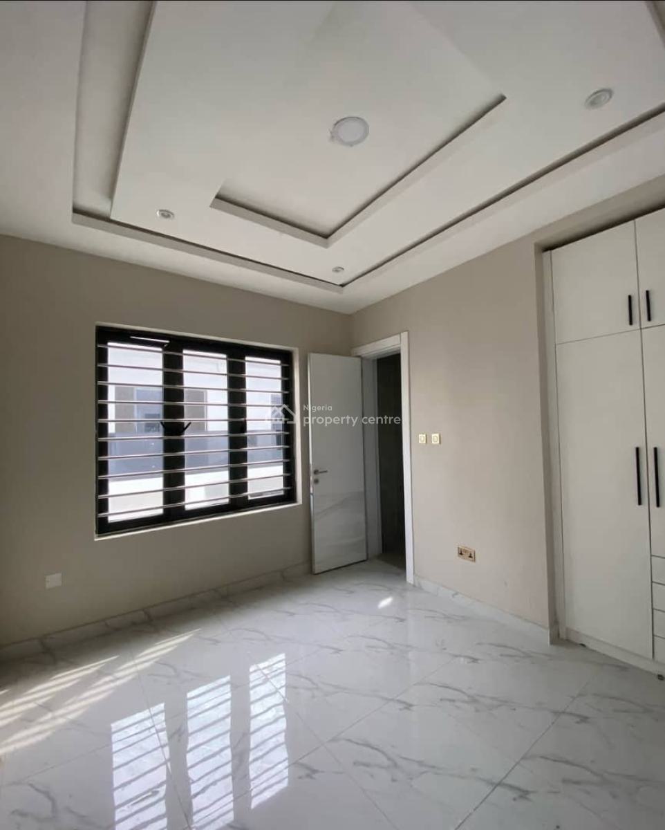 2 Bedroom Apartment, Freedom Way Lekki Phase 1, Lekki, Lagos, Flat / Apartment for Sale