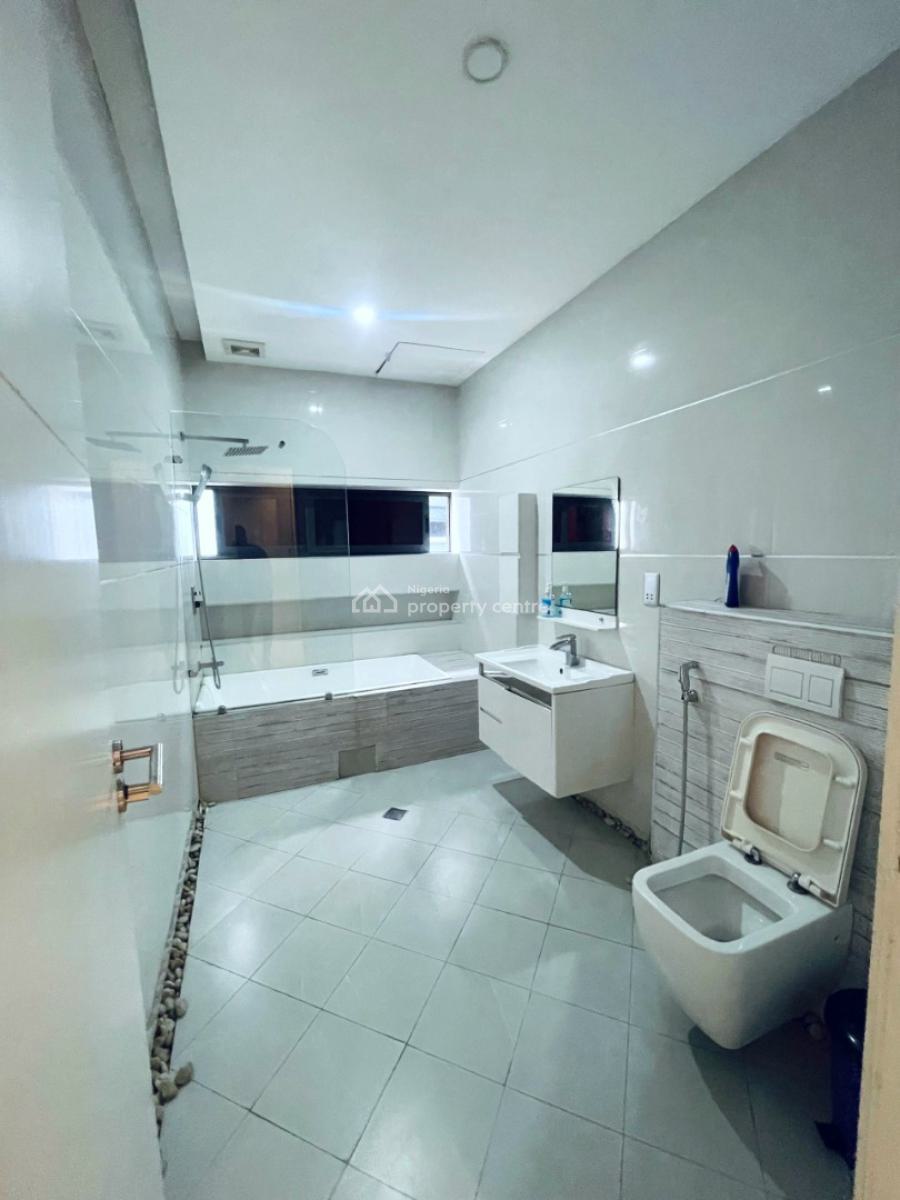 Well Maintained 3 Bedroom Duplex, Banana Island, Ikoyi, Lagos, Terraced Duplex for Rent