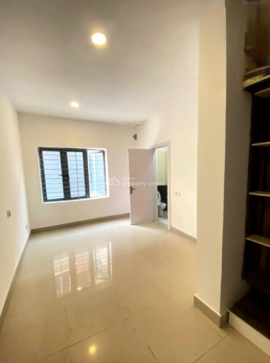 Fully Service 2bedroom Apartment at Lekki Right, Lekki Phase 1 Right Hand Side By Wre, Lekki, Lagos, House for Rent