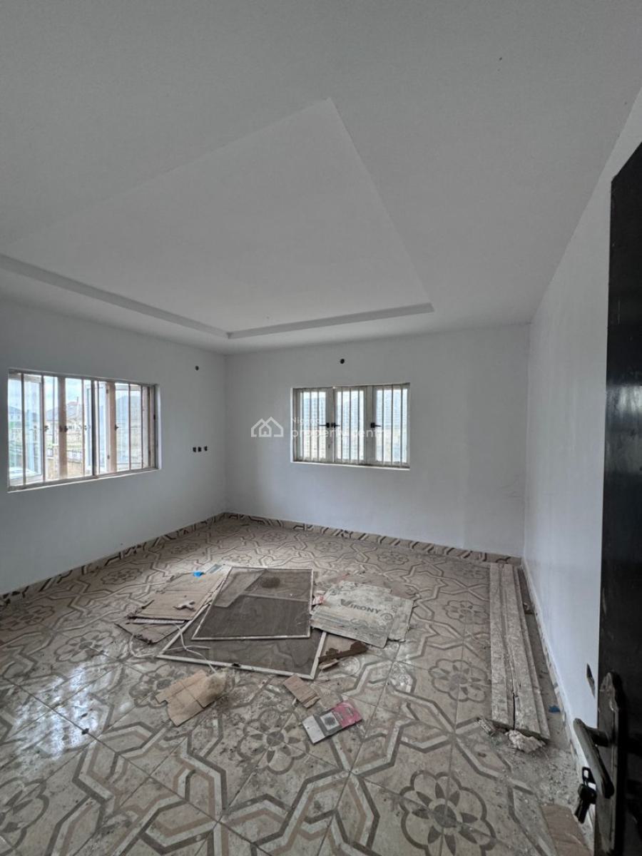 3 Bedroom Flat with Sweet Modern Facilities, Kolapo Ishola Gra, Akobo, Ibadan, Oyo, Flat / Apartment for Rent
