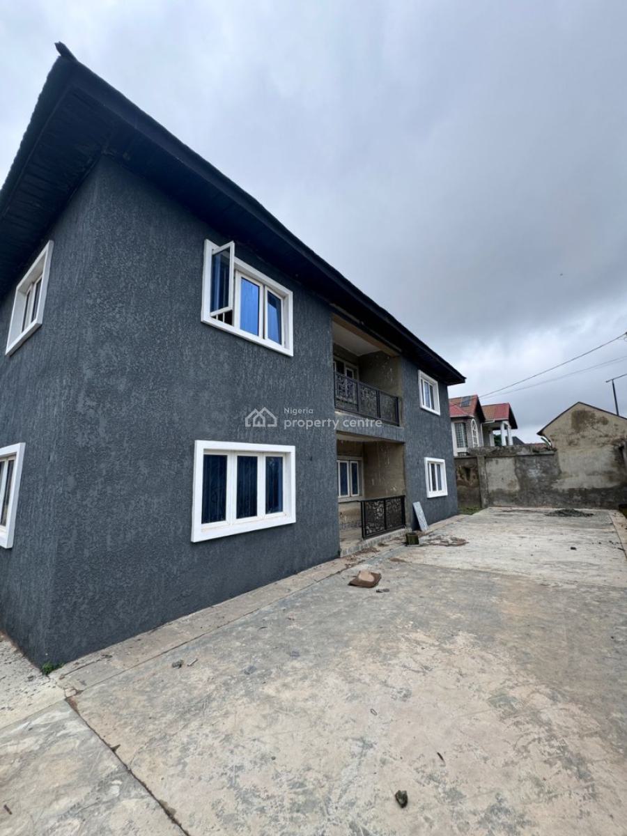 3 Bedroom Flat with Sweet Modern Facilities, Kolapo Ishola Gra, Akobo, Ibadan, Oyo, Flat / Apartment for Rent