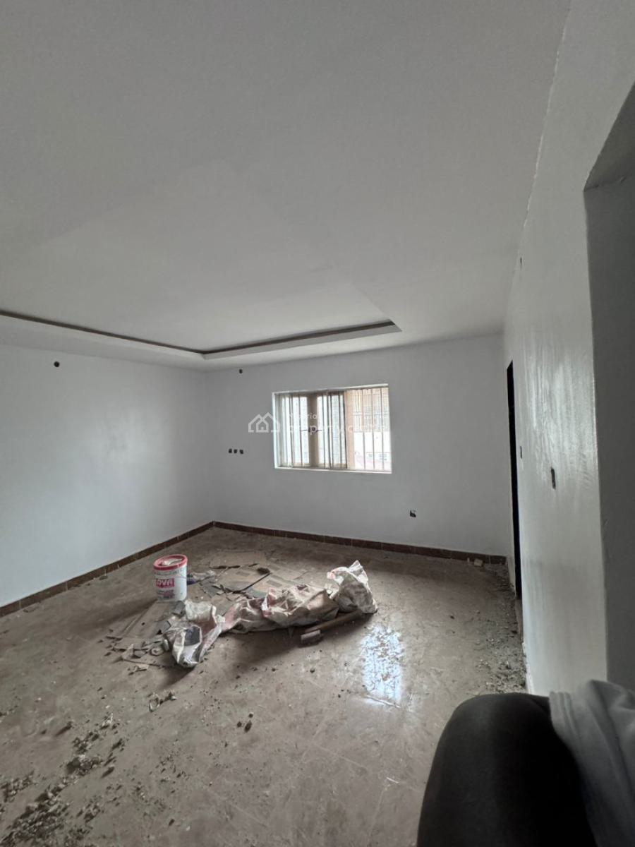 3 Bedroom Flat with Sweet Modern Facilities, Kolapo Ishola Gra, Akobo, Ibadan, Oyo, Flat / Apartment for Rent