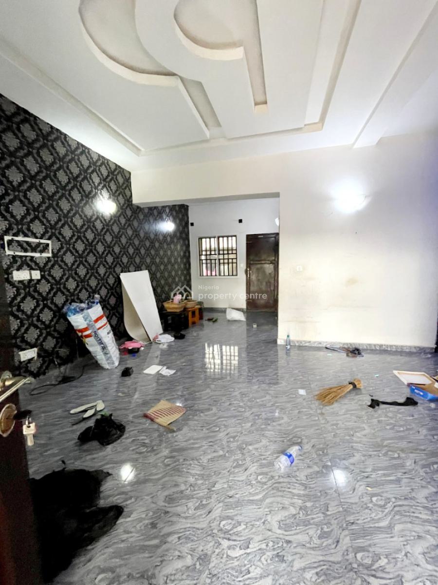 Lovely 3bedroom Flat in a Secure Environment, Lifecamp By Berger Clinic, Life Camp, Abuja, Flat / Apartment for Rent