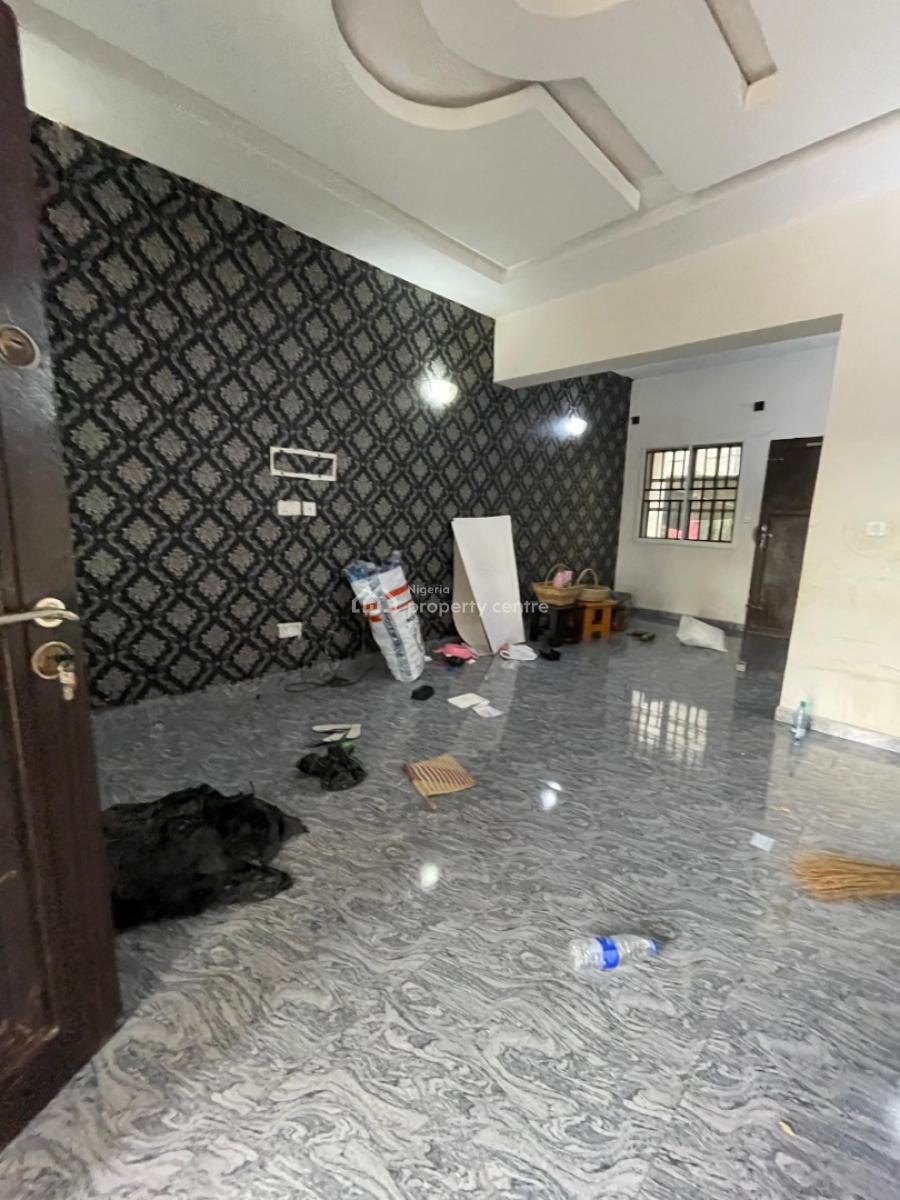Lovely 3bedroom Flat in a Secure Environment, Lifecamp By Berger Clinic, Life Camp, Abuja, Flat / Apartment for Rent