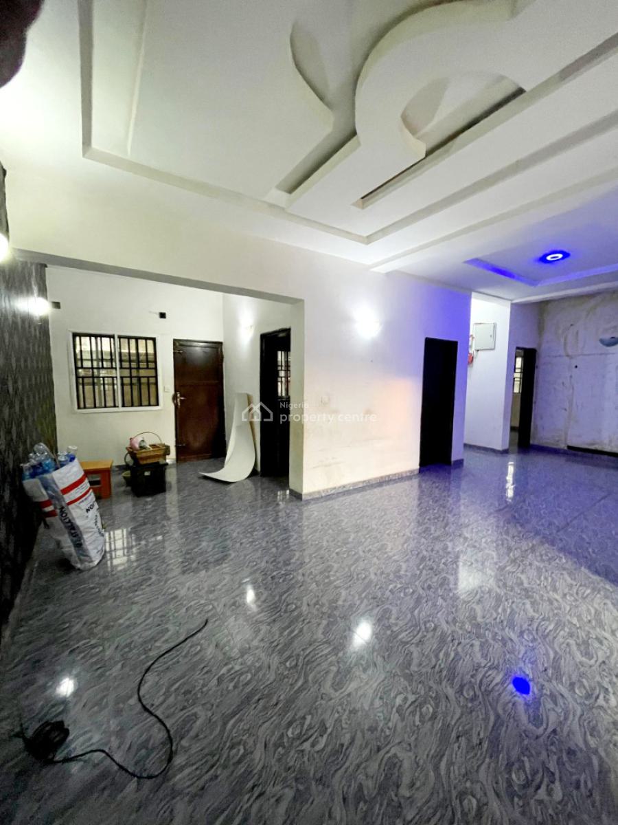 Lovely 3 Bedroom Flat in a Secure Environment, By Bergers Clinic, Life Camp, Abuja, Flat / Apartment for Rent