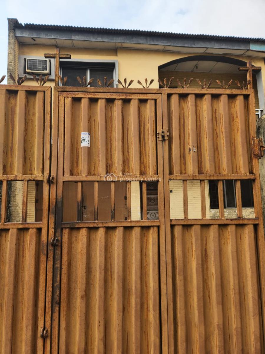Spacious 3 Bedroom Duplex, Festac Town, Festac, Amuwo Odofin, Lagos, Detached Duplex for Sale