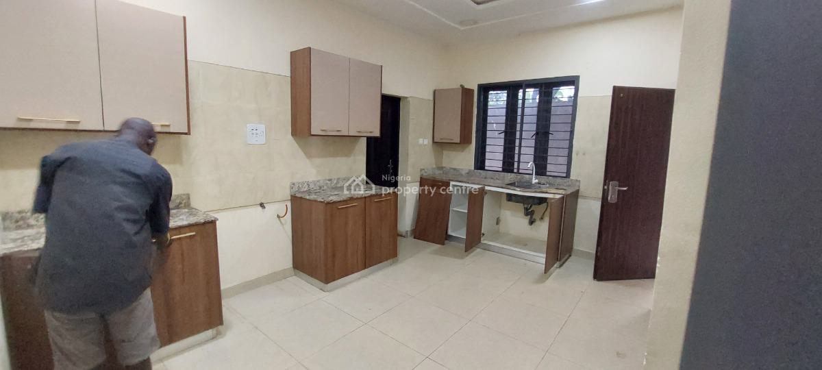 4 Bedrooms Terraced Duplex with Bq, Mabushi, Abuja, Terraced Duplex for Rent