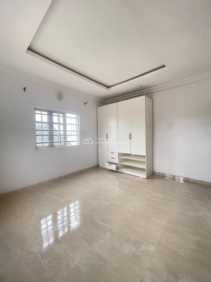 Luxury Sweet 2 Bedroom Apartment Upstairs Not Far From Express, Located Inside Good Estate,not Far From Express,good Road ,good Light, Sangotedo, Ajah, Lagos, Flat / Apartment for Rent