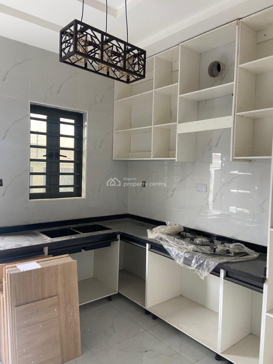 4 Bedroom Terrace Duplex with Bq, Olowora, Magodo, Lagos, Terraced Duplex for Sale
