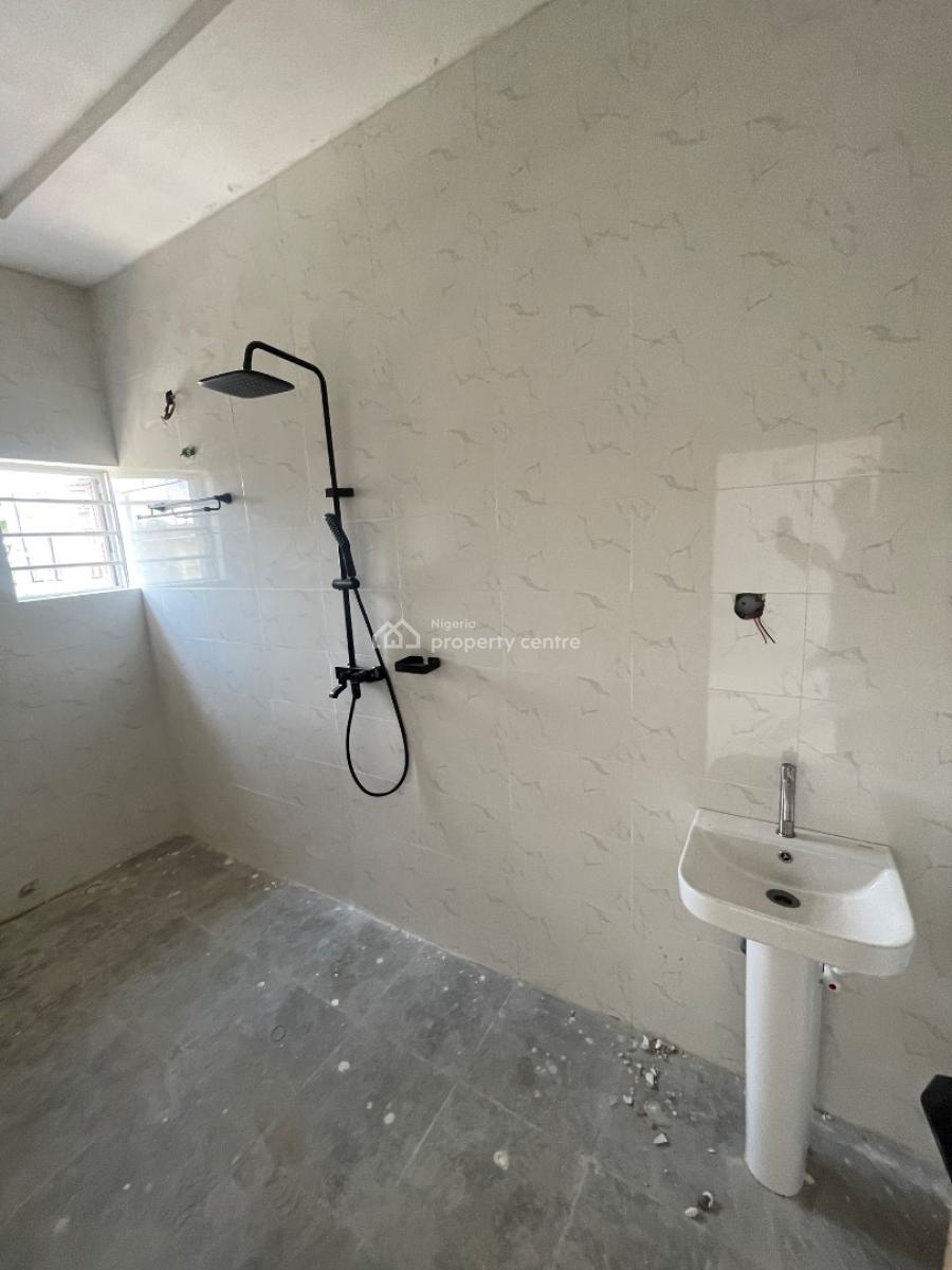New 4 Bedroom Duplex with Personal Compound Ready Now, Taofee Estate, Gbagada, Lagos, Semi-detached Duplex for Sale