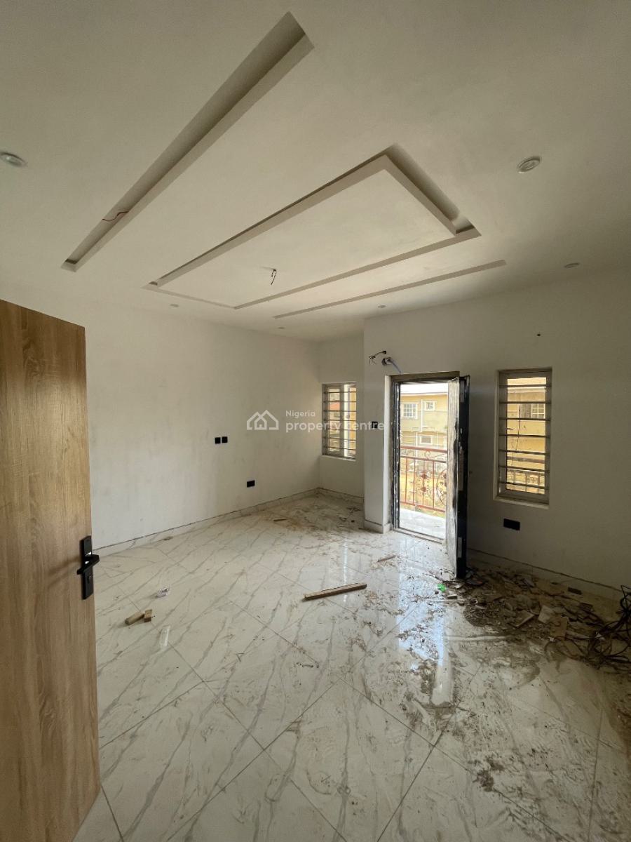 New 4 Bedroom Duplex with Personal Compound Ready Now, Taofee Estate, Gbagada, Lagos, Semi-detached Duplex for Sale