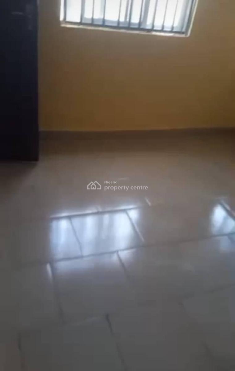 Renovated 3 Bedroom Flat, Ogombo, Ajah, Lagos, Flat / Apartment for Rent