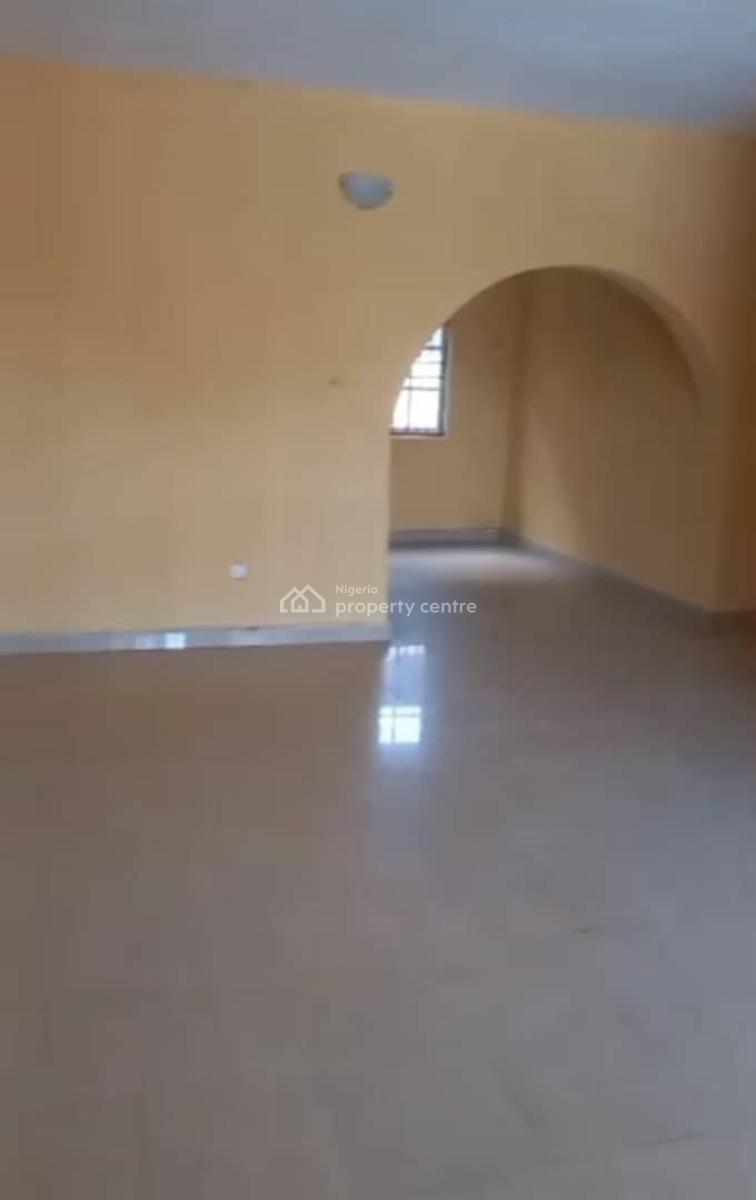 Renovated 3 Bedroom Flat, Ogombo, Ajah, Lagos, Flat / Apartment for Rent