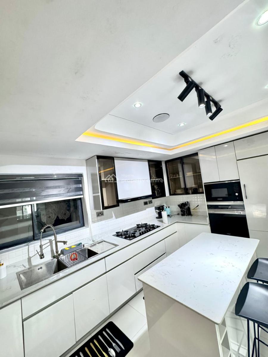 Fully Furnished 3 Bedroom Maisonette, Lekki Phase 1, Lekki, Lagos, House for Sale