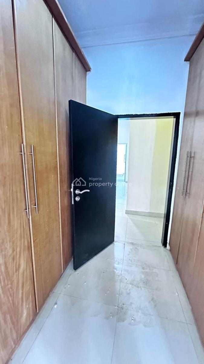 3 Bedroom Flat with a Room Bq, Parkview, Ikoyi, Lagos, Flat / Apartment for Rent