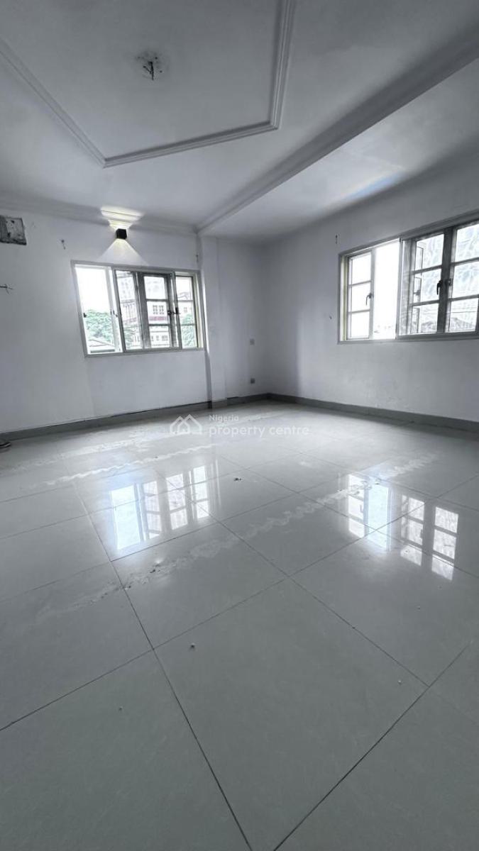 3 Bedroom Flat with a Room Bq, Parkview, Ikoyi, Lagos, Flat / Apartment for Rent