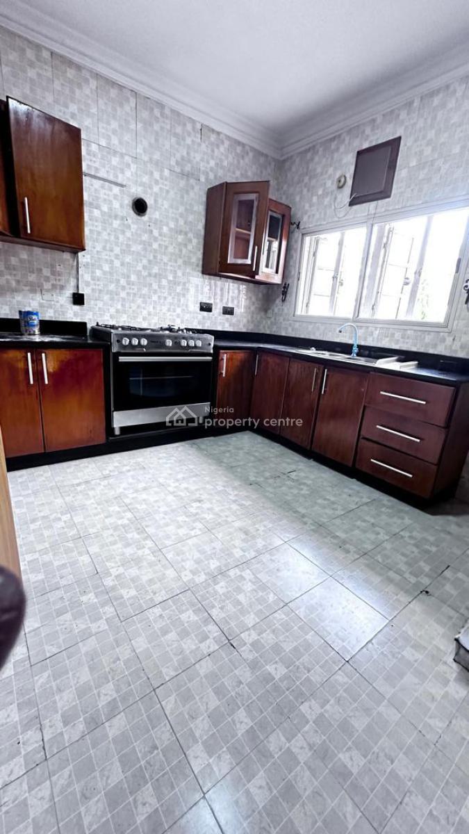 3 Bedroom Flat with a Room Bq, Parkview, Ikoyi, Lagos, Flat / Apartment for Rent