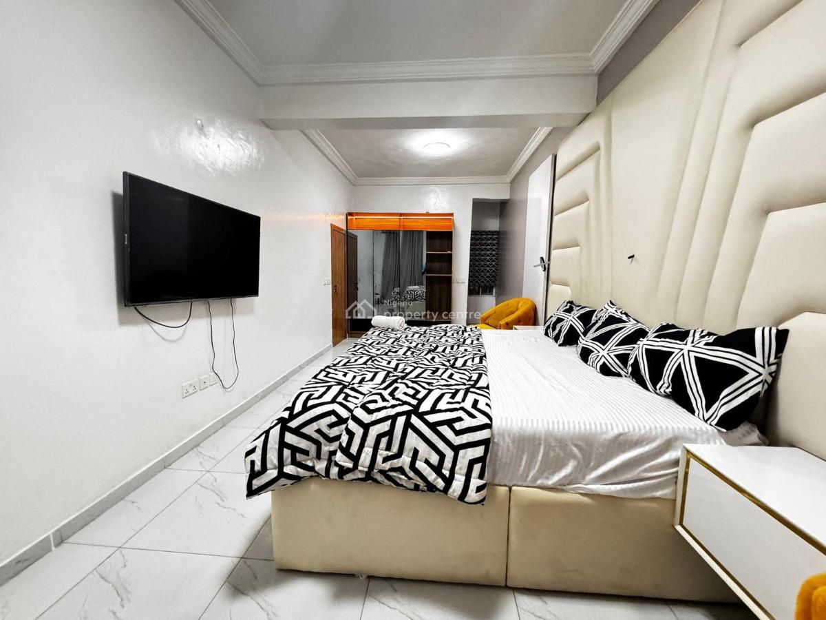 Beautifully Furnished 2 Bedroom Apartment with Bq Snooker  Board, Meadow Hall Way, Lekki, Lagos, Flat / Apartment for Rent