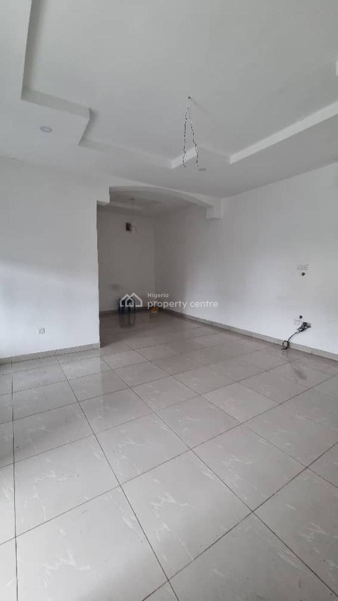 2 Bedroom Apartment in a Serene Estate, Ikota - Lekki, Lekki, Lagos, Flat / Apartment for Rent