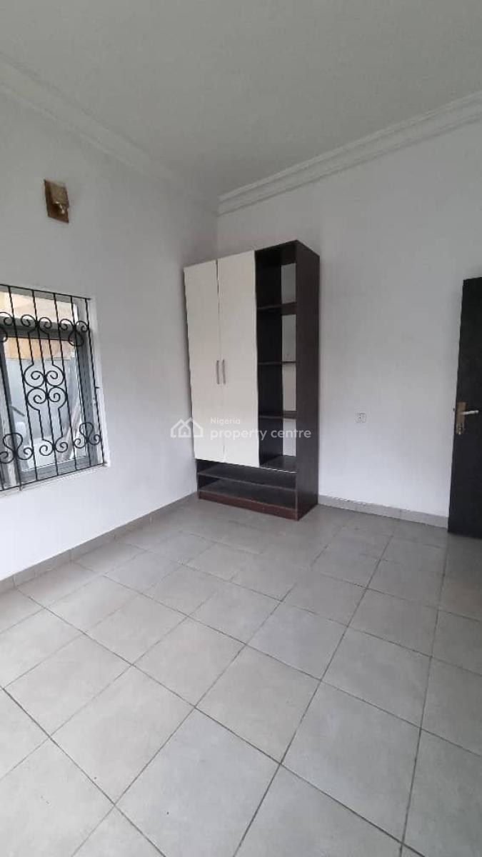 2 Bedroom Apartment in a Serene Estate, Ikota - Lekki, Lekki, Lagos, Flat / Apartment for Rent