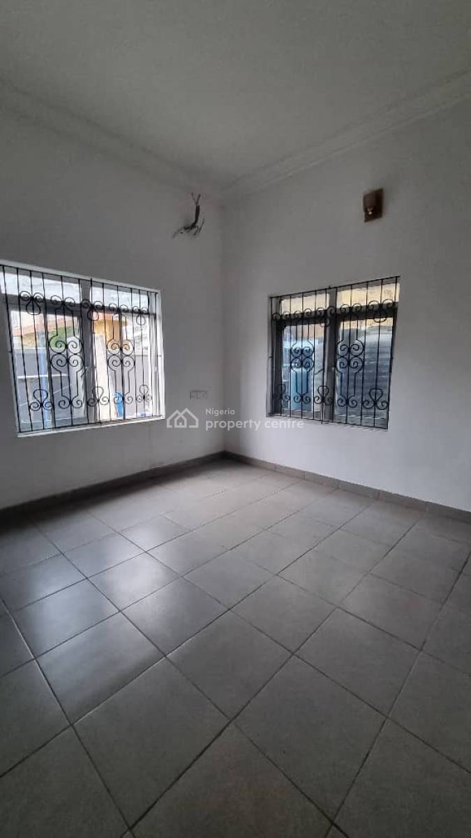 2 Bedroom Apartment in a Serene Estate, Ikota - Lekki, Lekki, Lagos, Flat / Apartment for Rent