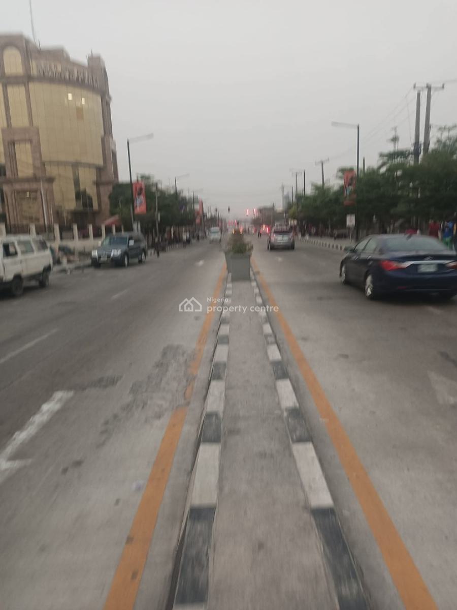Land Measuring 1,200sqm with Dilapidated Structure, Off Ligali Ayorinde Street, Victoria Island (vi), Lagos, Mixed-use Land for Sale