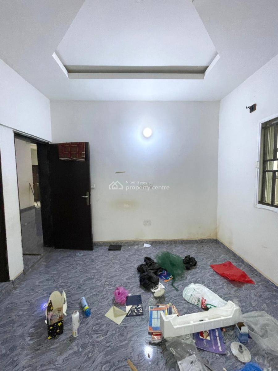 Standard 3 Bedroom Flat, Life Camp After Berger Yard By Nigerian Ghana School, Life Camp, Abuja, Flat / Apartment for Rent