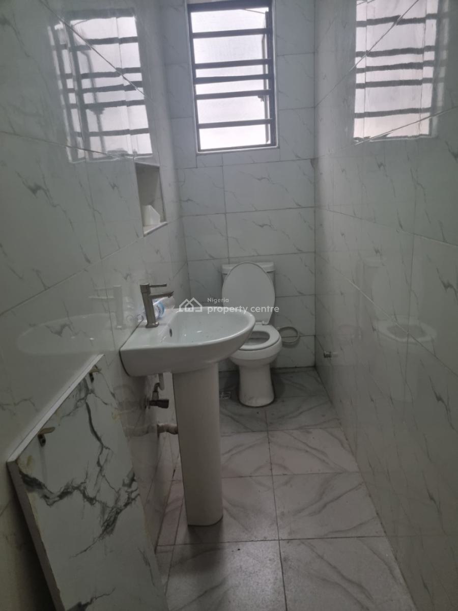 2bedroom Flat in a Mini Estate Opposite Omole Phase1 Beside Bovas Fill, Beside Bovas Filling Station  Rent:#4.5m per Annual, Omole Phase 1, Ikeja, Lagos, Flat / Apartment for Sale