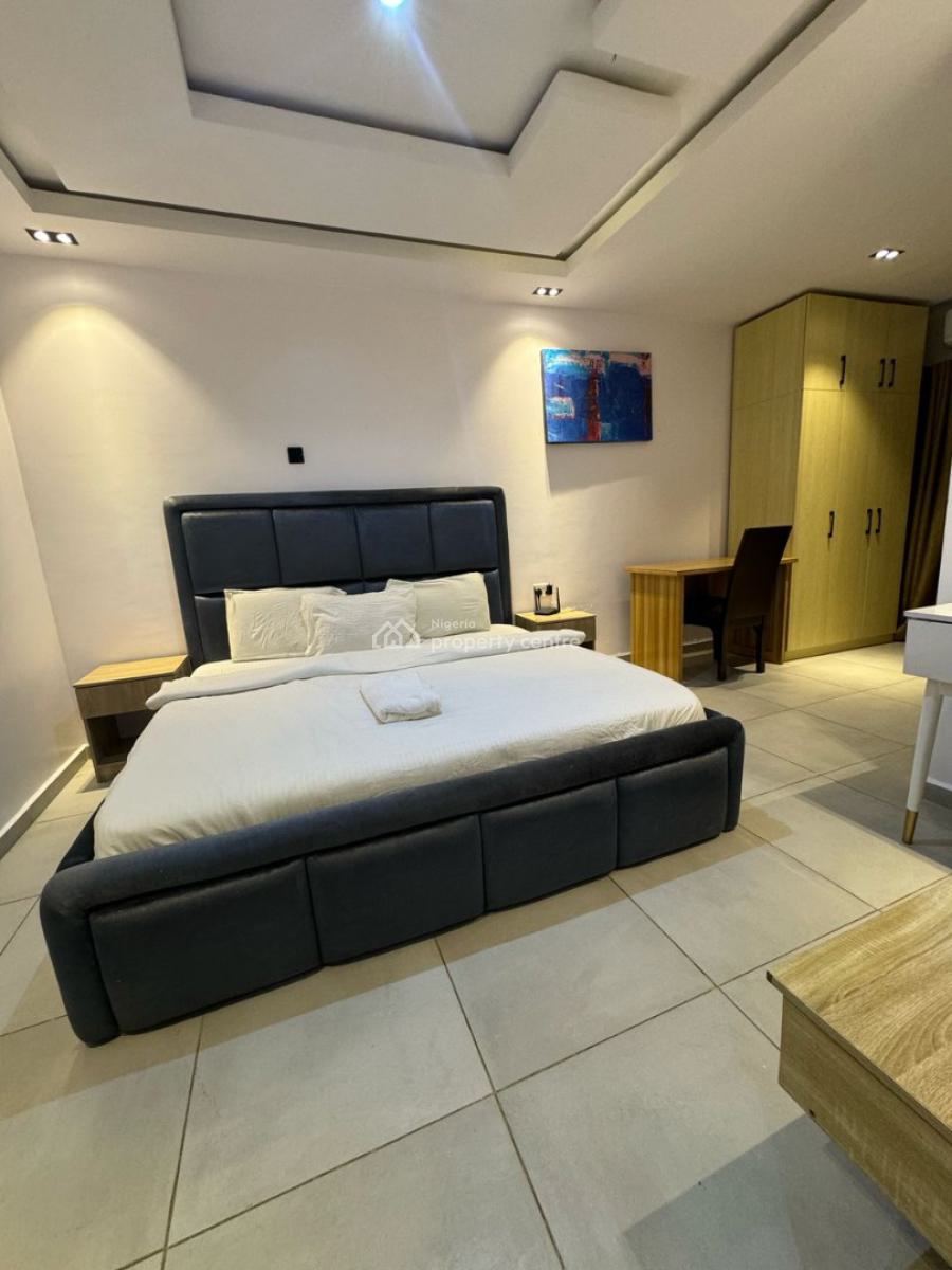 Fully Furnished 3 Bedroom Flat, Salem Ikate, Lekki, Lagos, Flat / Apartment for Rent